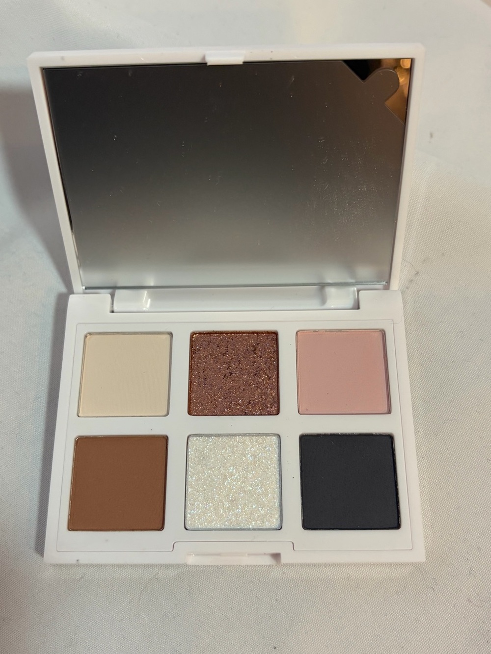 New LITHE Astral Eyeshadow Palette